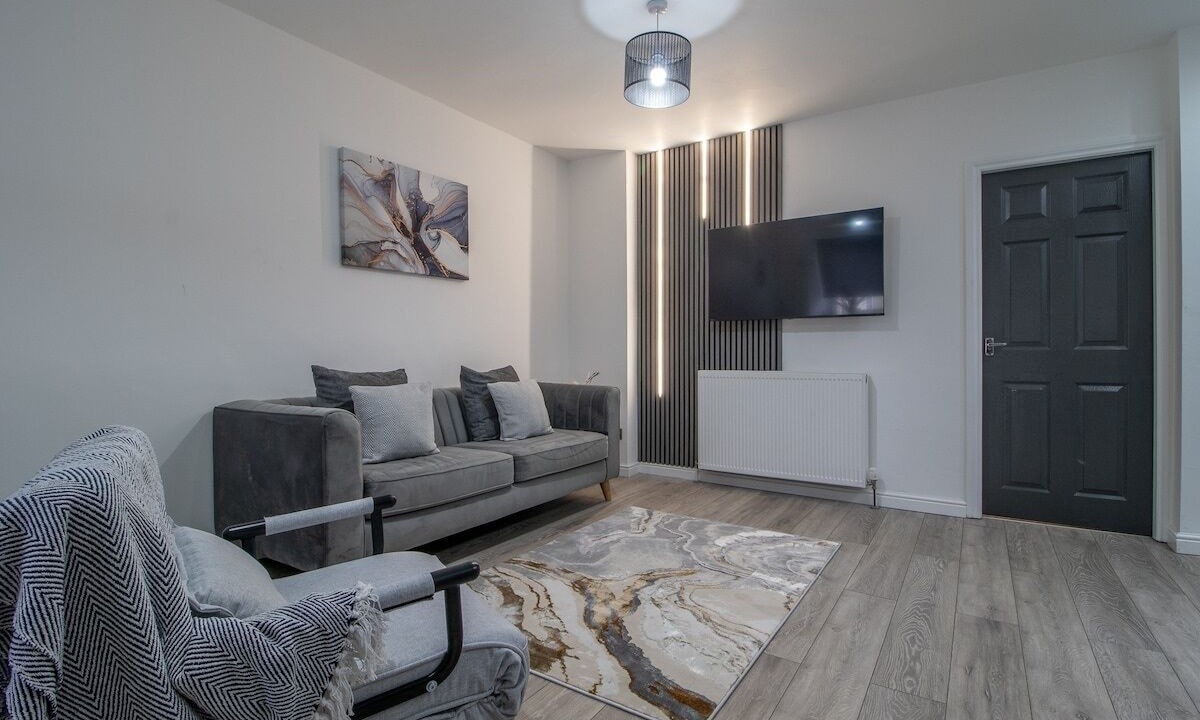 Photo of Livingroom in Larkhall