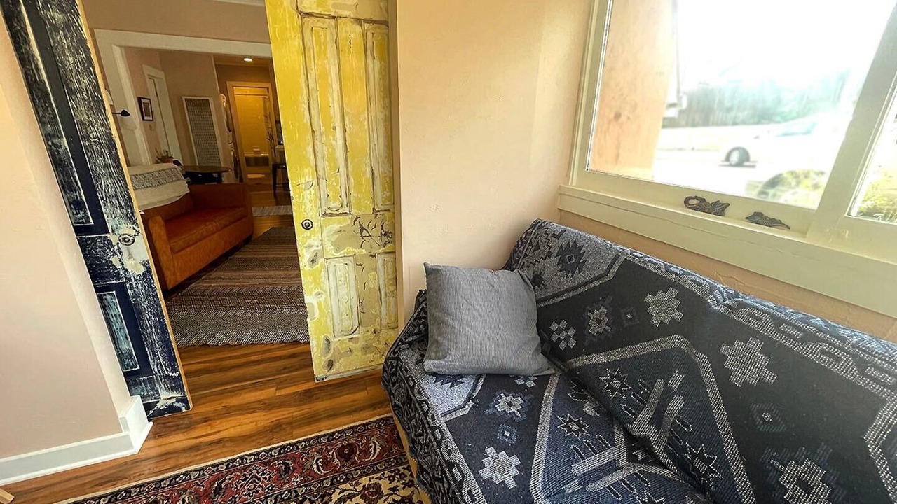 Photo of Livingroom in Tyrone