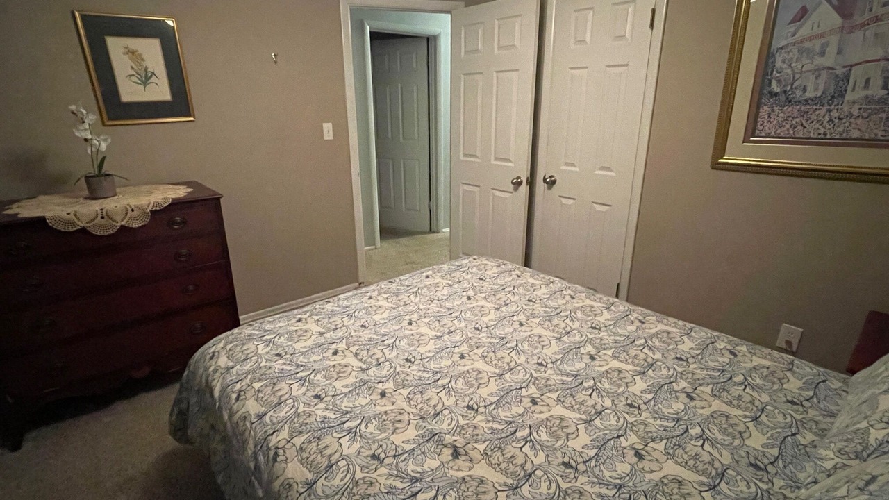 Photo of Bedroom in Moore
