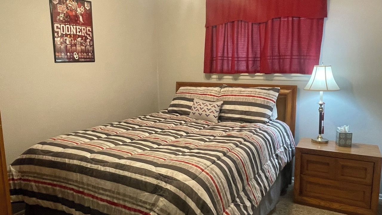 Photo of Bedroom in Moore