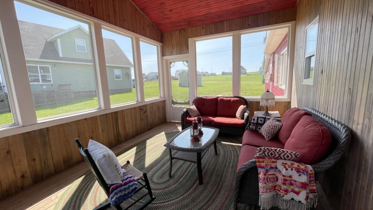 Photo of Livingroom in Park Corner