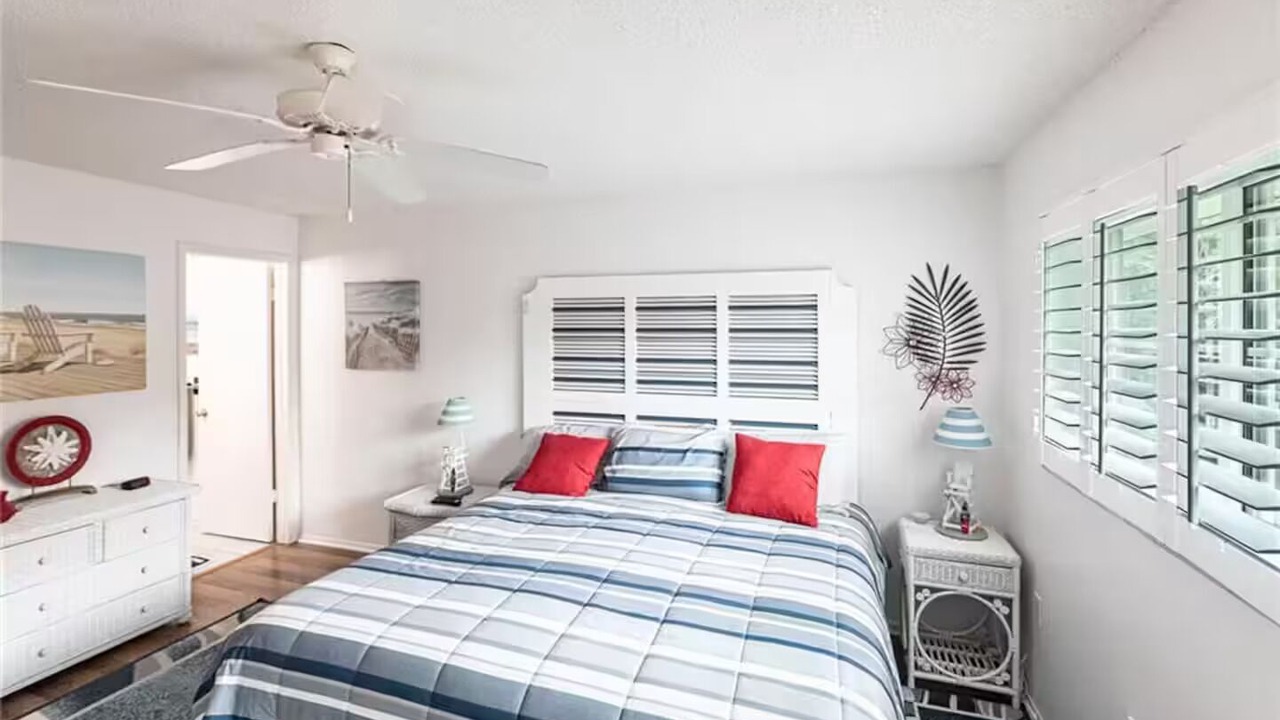 Photo of Bedroom in Lely Golf Estates