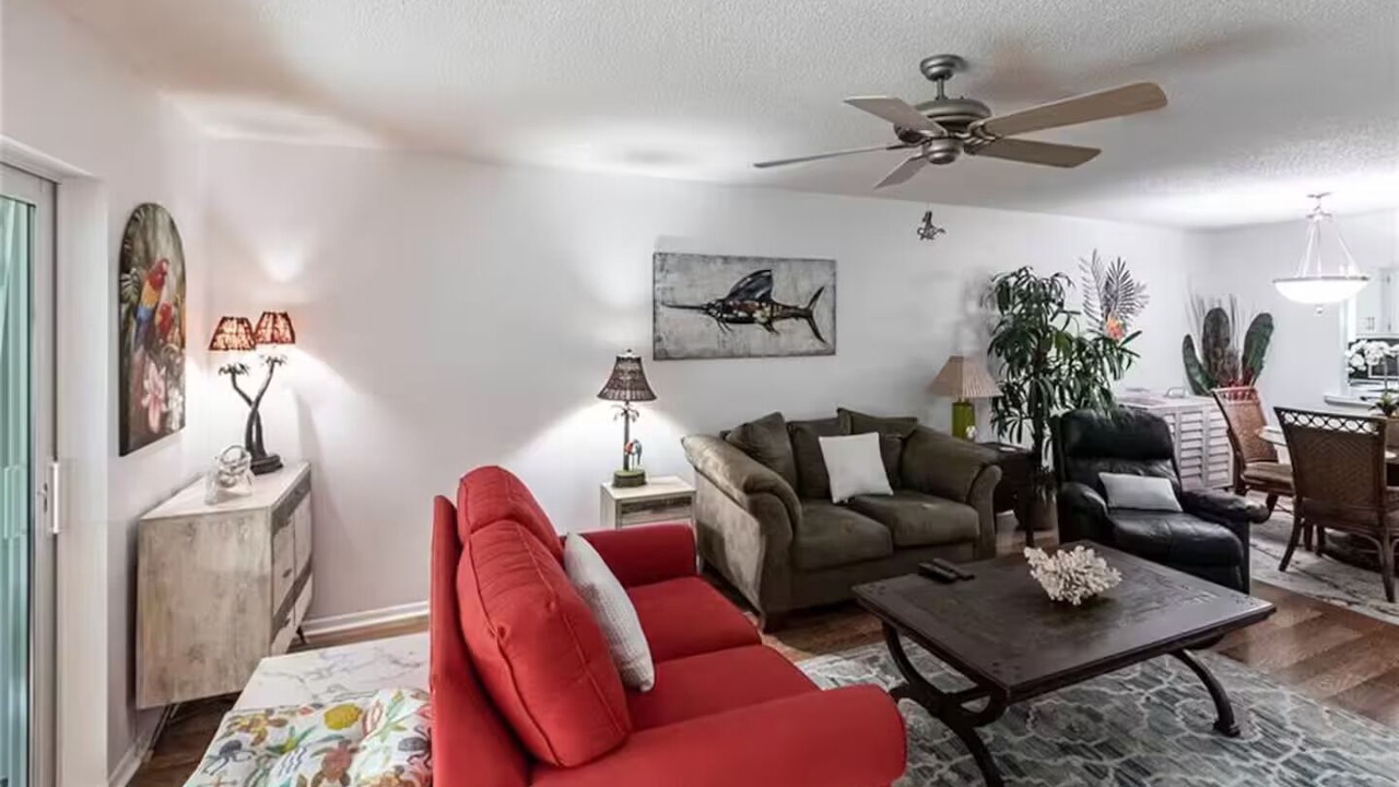 Photo of Livingroom in Lely Golf Estates