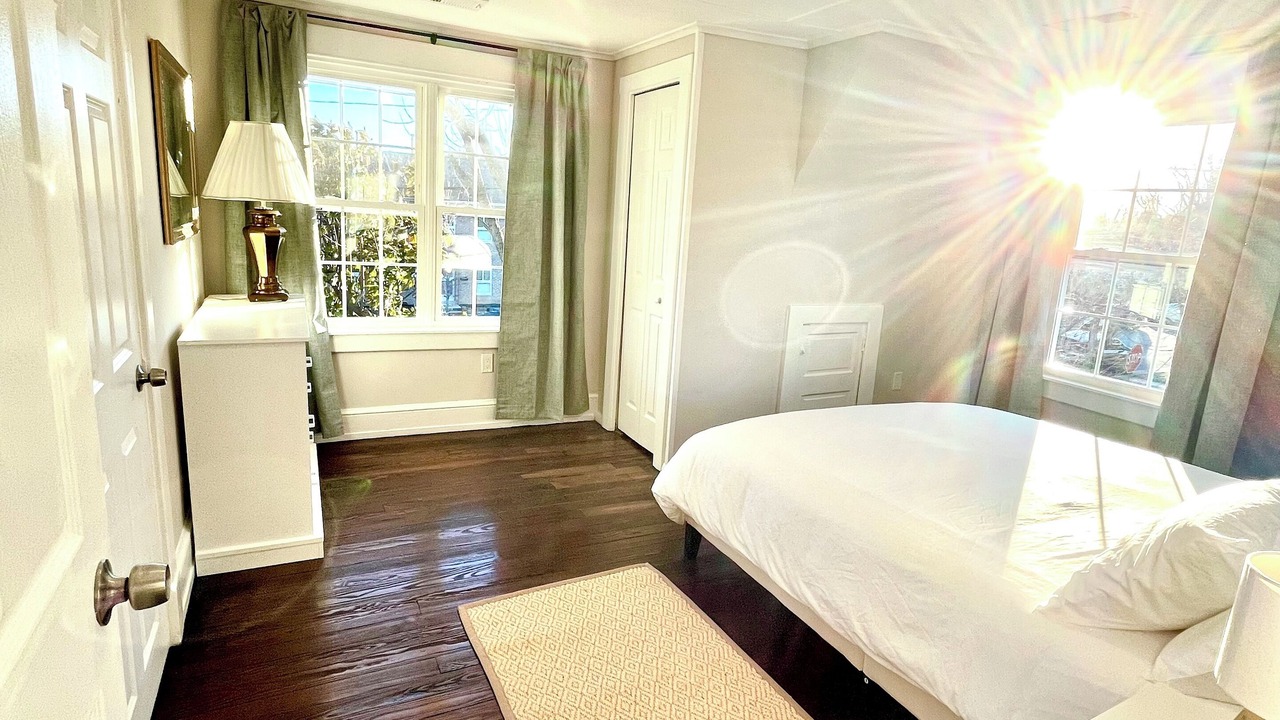 Photo of Bedroom in Old Town West