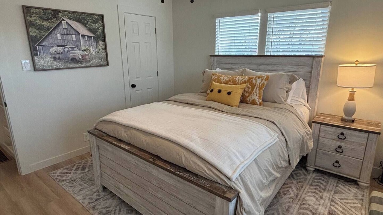 Photo of Bedroom in Fredonia