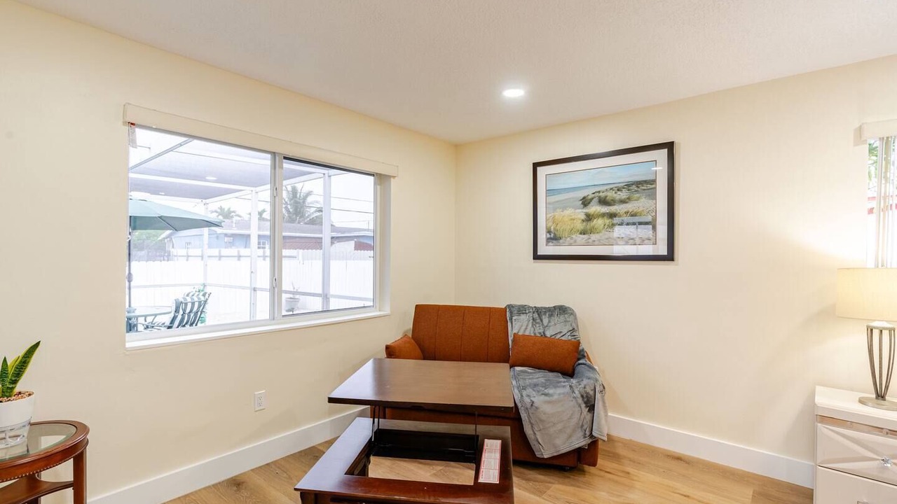 Photo of Bedroom in Miami Gardens
