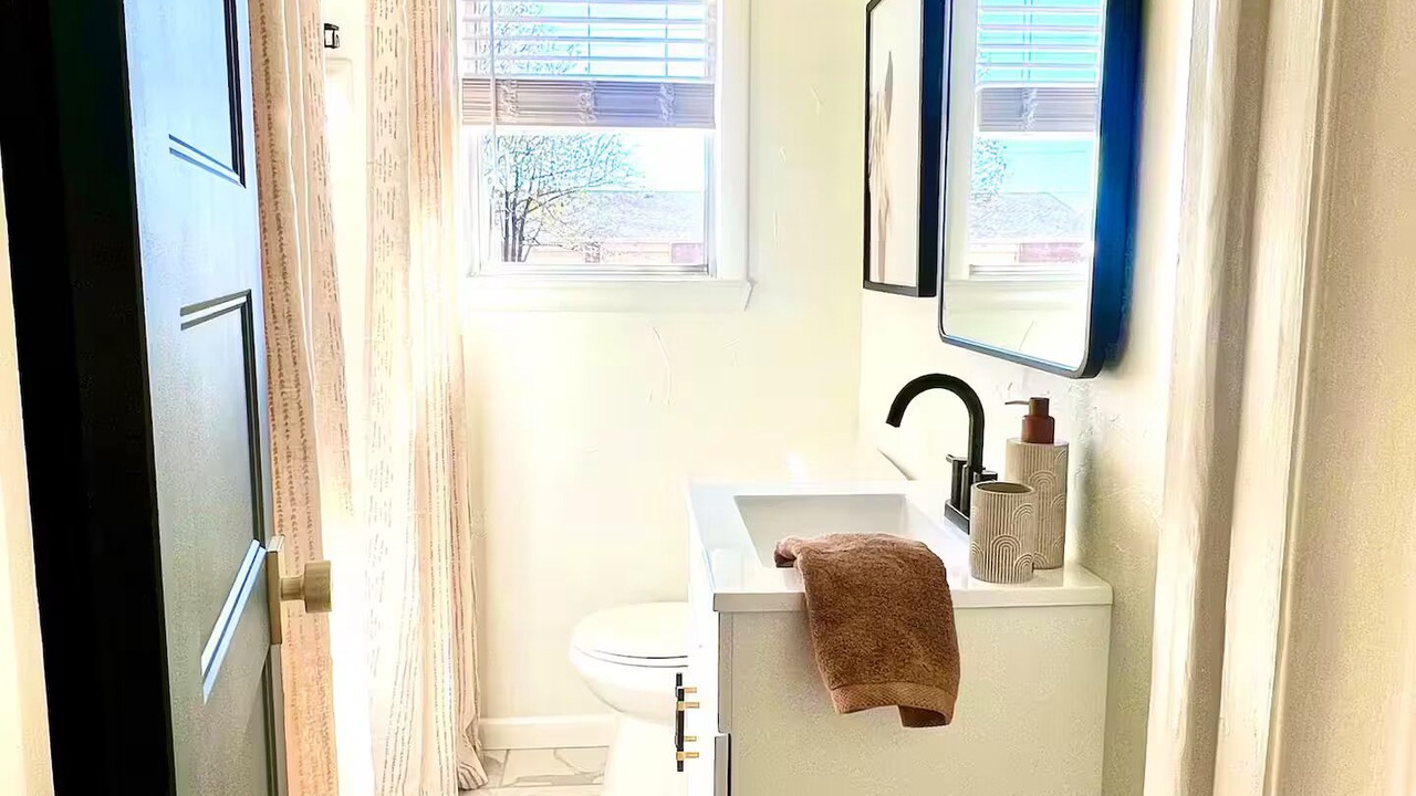 Photo of Bathroom in Bethany