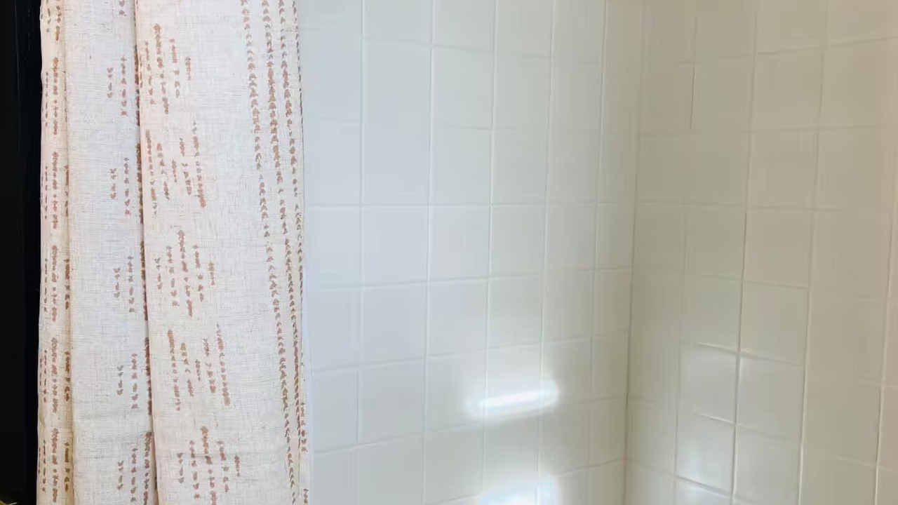 Photo of Bathroom in Bethany