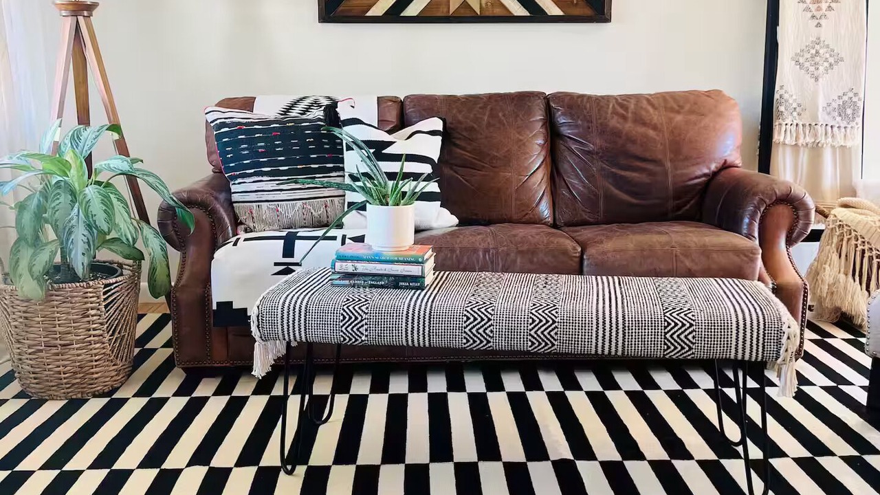 Photo of Livingroom in Bethany