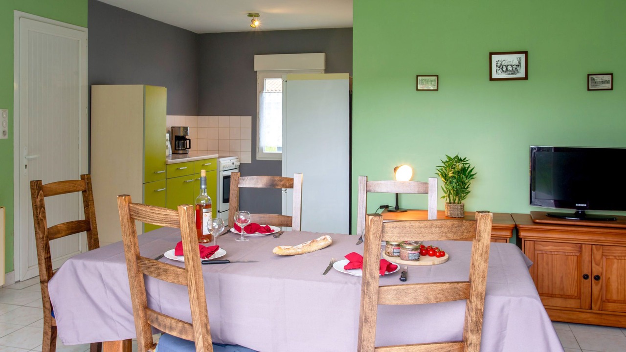 Photo of Bedroom in Les Moutiers-en-Retz