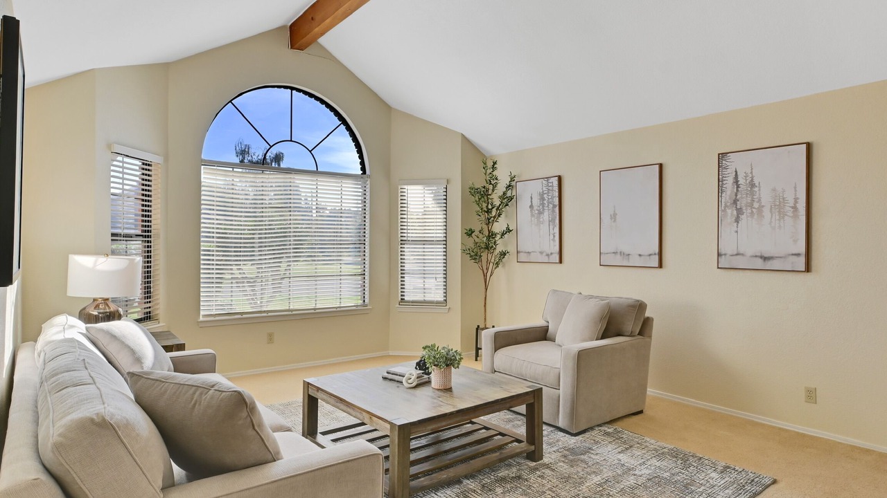 Photo of Livingroom in Yuba City