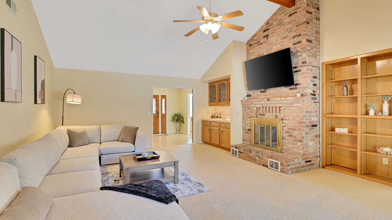 Photo of Livingroom in Yuba City