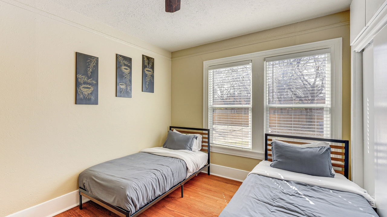 Photo of Bedroom in Uptown