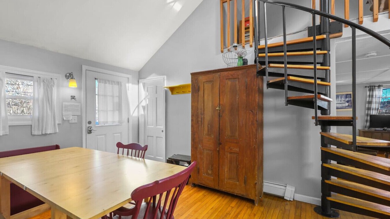 Photo of Others in Woods Hole