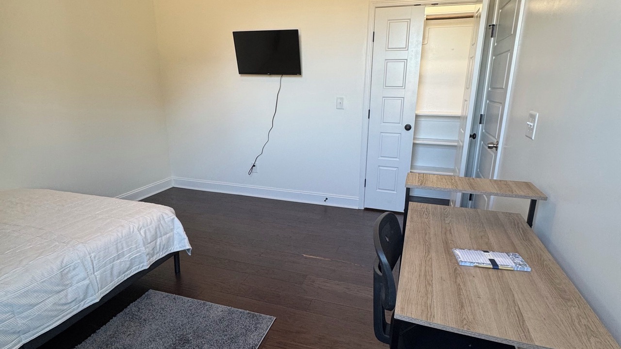 Photo of Bedroom in Willow Spring
