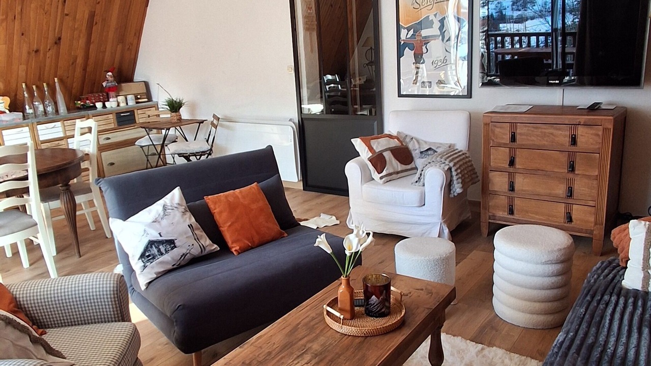 Photo of Livingroom in Allos