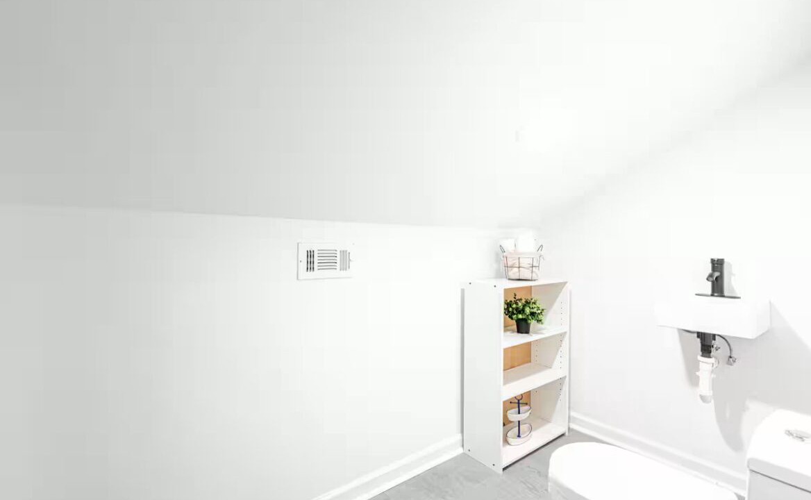 Photo of Bathroom in Faubourg Livaudais