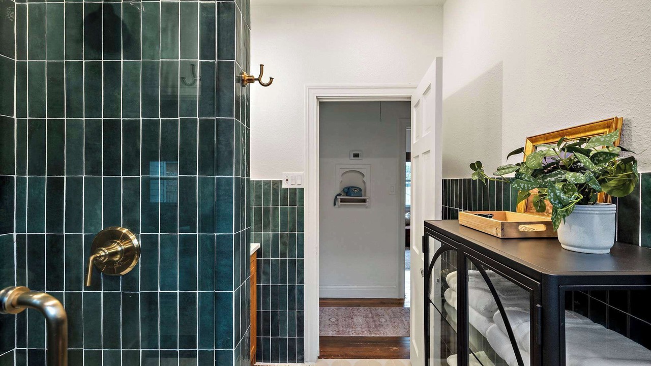 Photo of Bathroom in Cherrywood