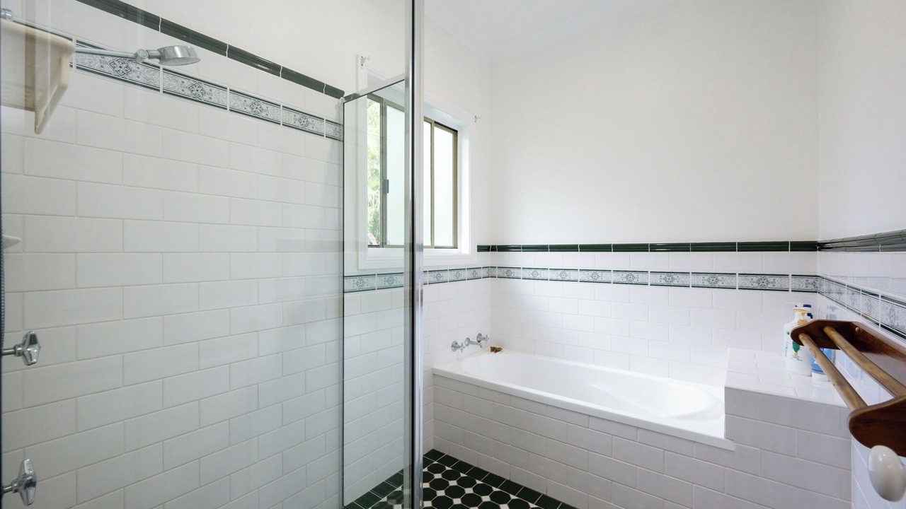 Photo of Bathroom in Emerald Beach