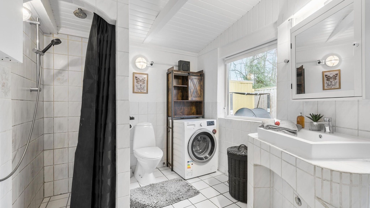 Photo of Bathroom in Grevinge