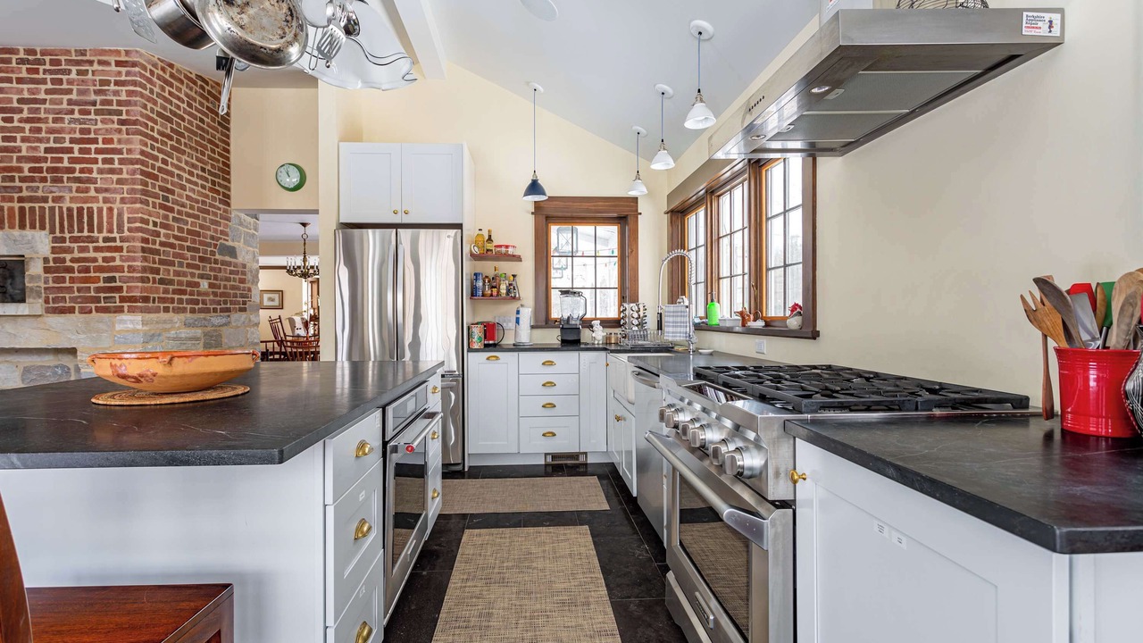 Photo of Kitchen in West Stockbridge