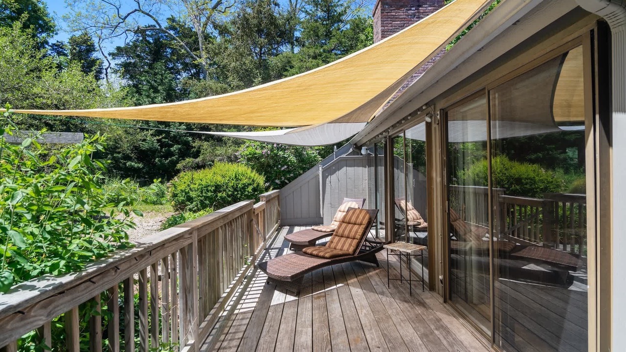 Photo of Patio Balcony in East Orleans