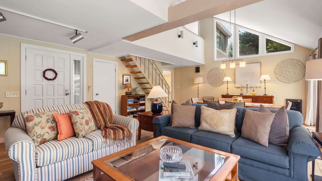 Photo of Livingroom in East Orleans
