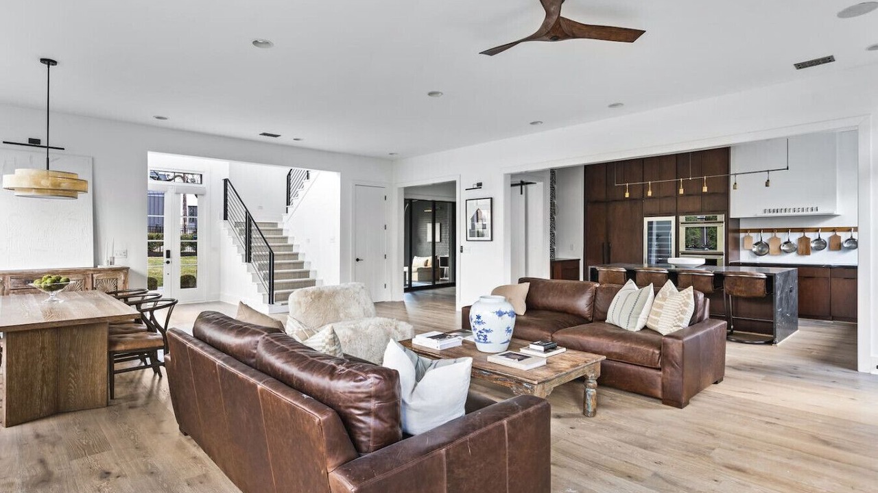 Photo of Livingroom in Green Hills