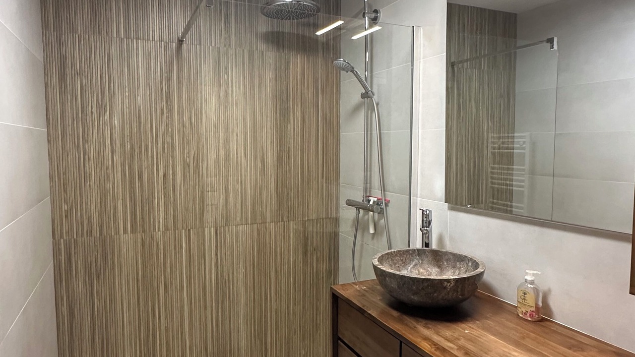 Photo of Bathroom in Saint-Marc