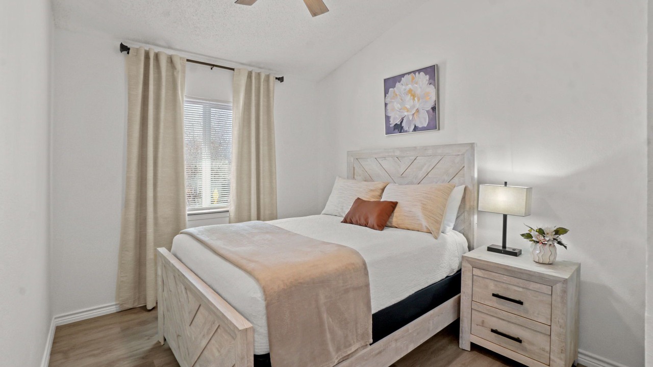 Photo of Bedroom in Northeast El Paso
