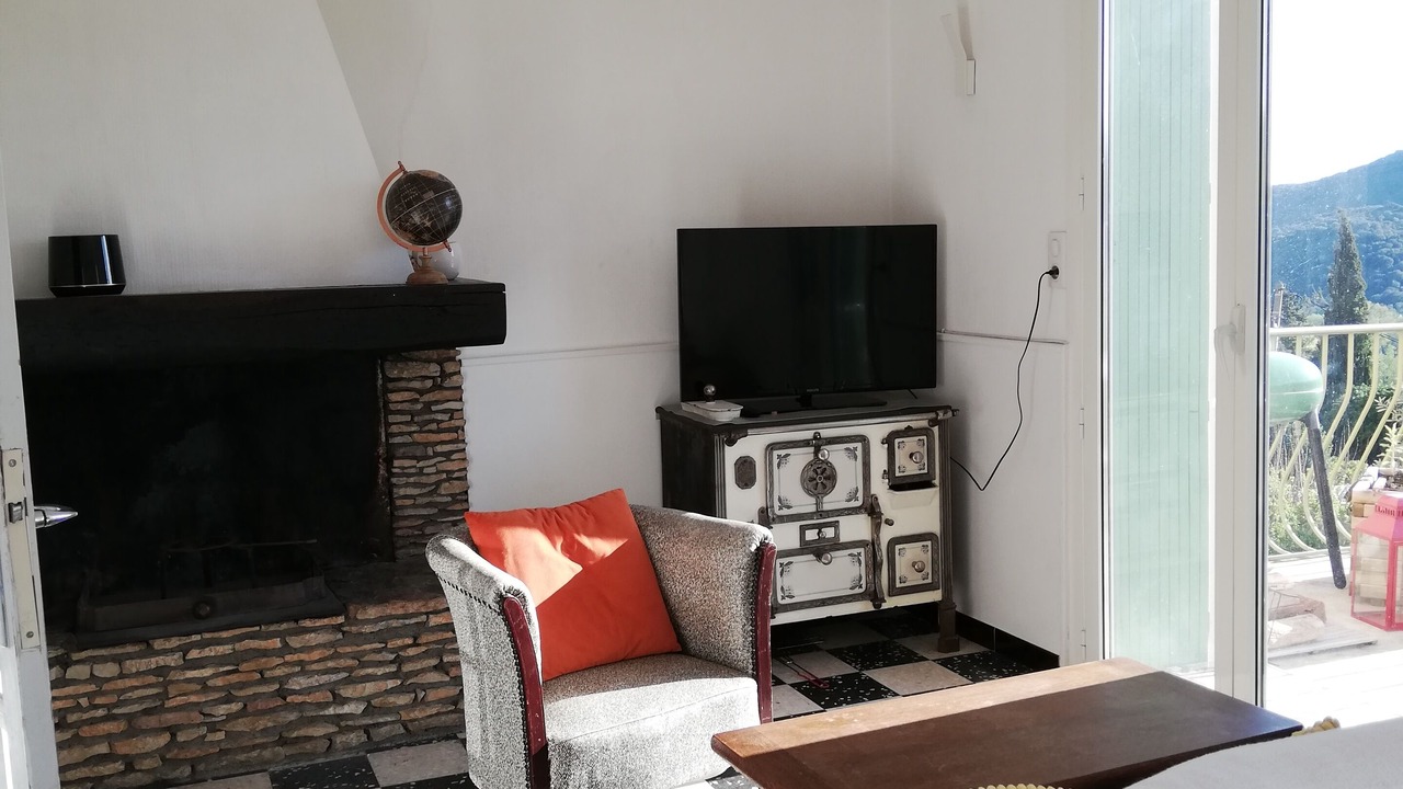 Photo of Livingroom in Vailhan