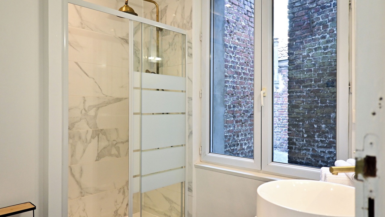 Photo of Bathroom in Calais