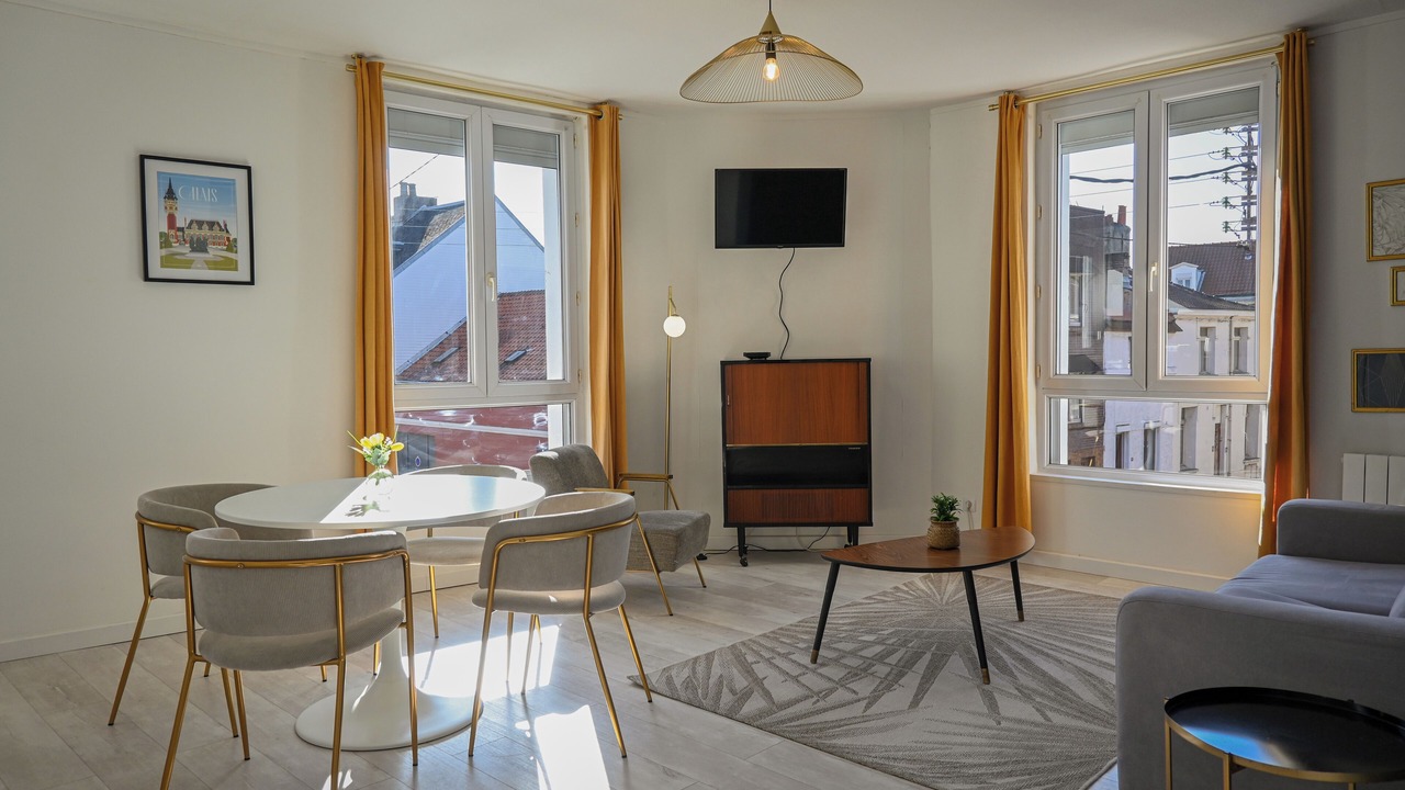 Photo of Others in Calais