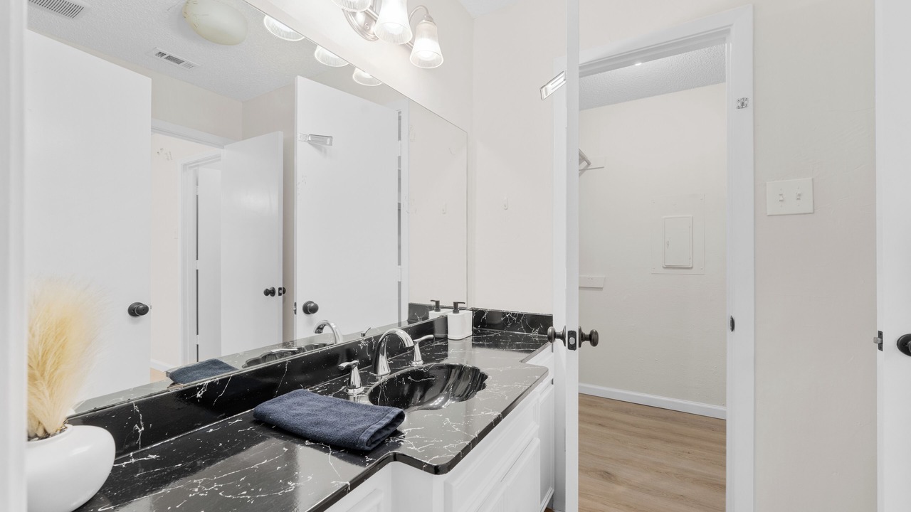Photo of Bathroom in Richardson