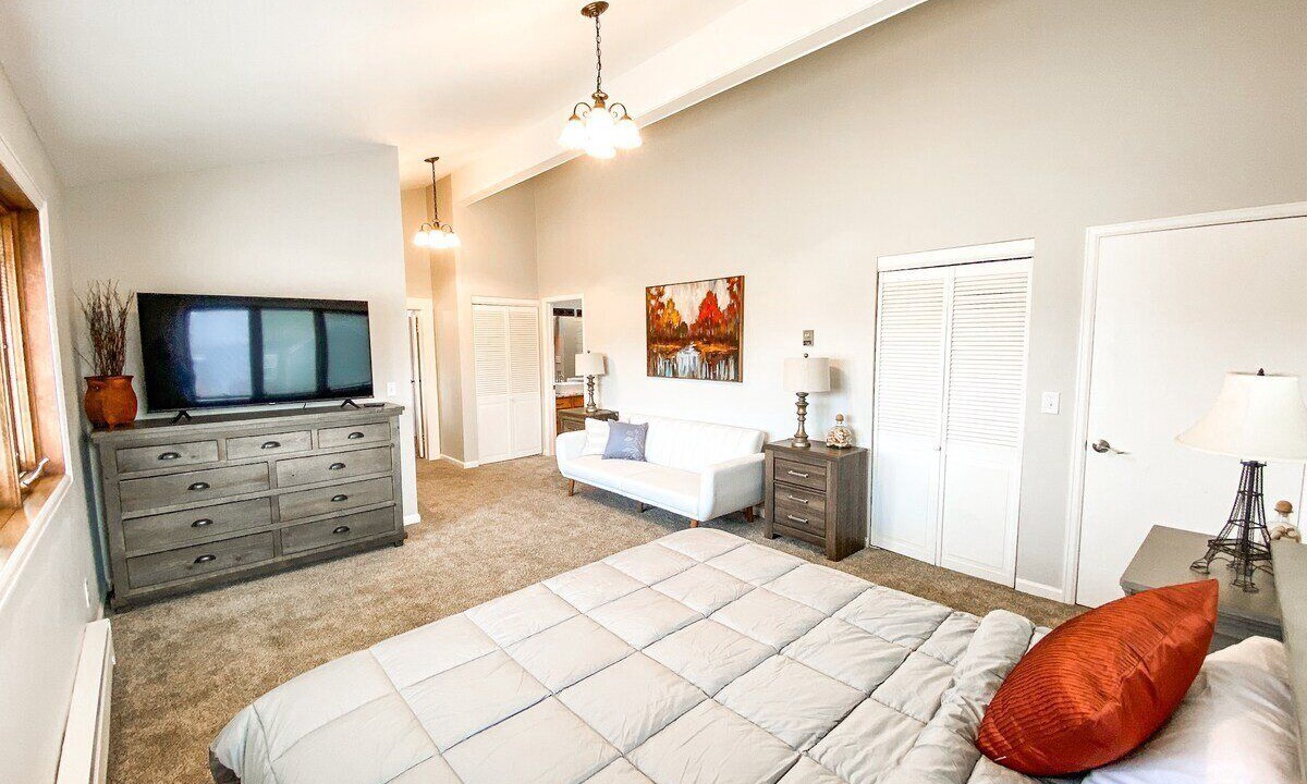 Photo of Bedroom in Old North End