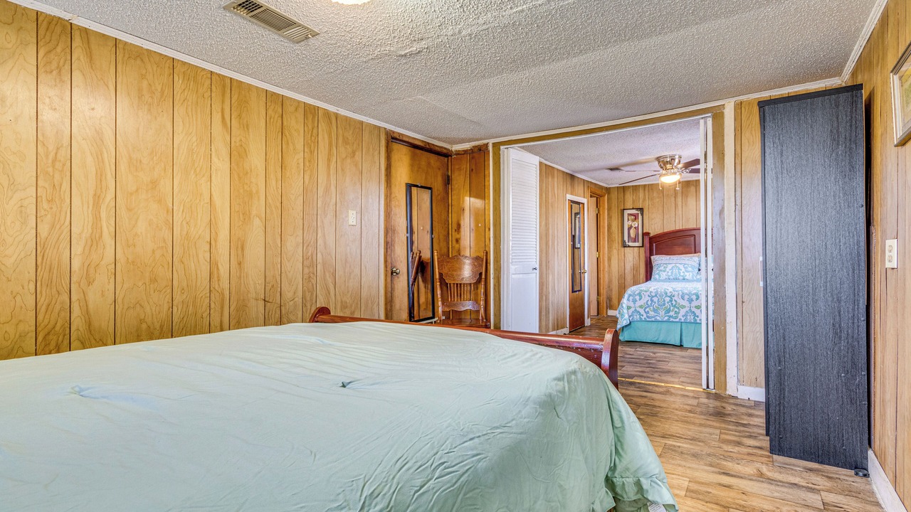 Photo of Bedroom in Pine Bluff