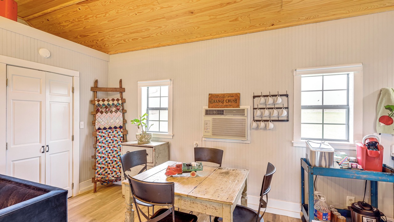Photo of Livingroom in Fayetteville