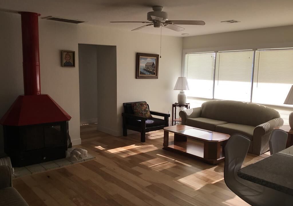 Photo of Others in Loveladies