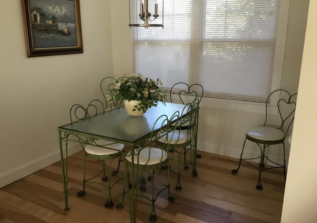 Photo of Others in Loveladies