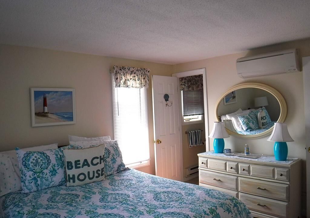 Photo of Bedroom in Barnegat Light