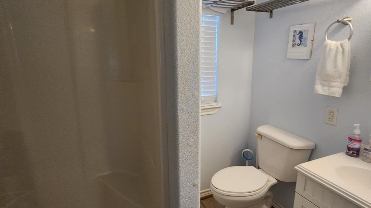 Photo of Bathroom in Cedar Lane