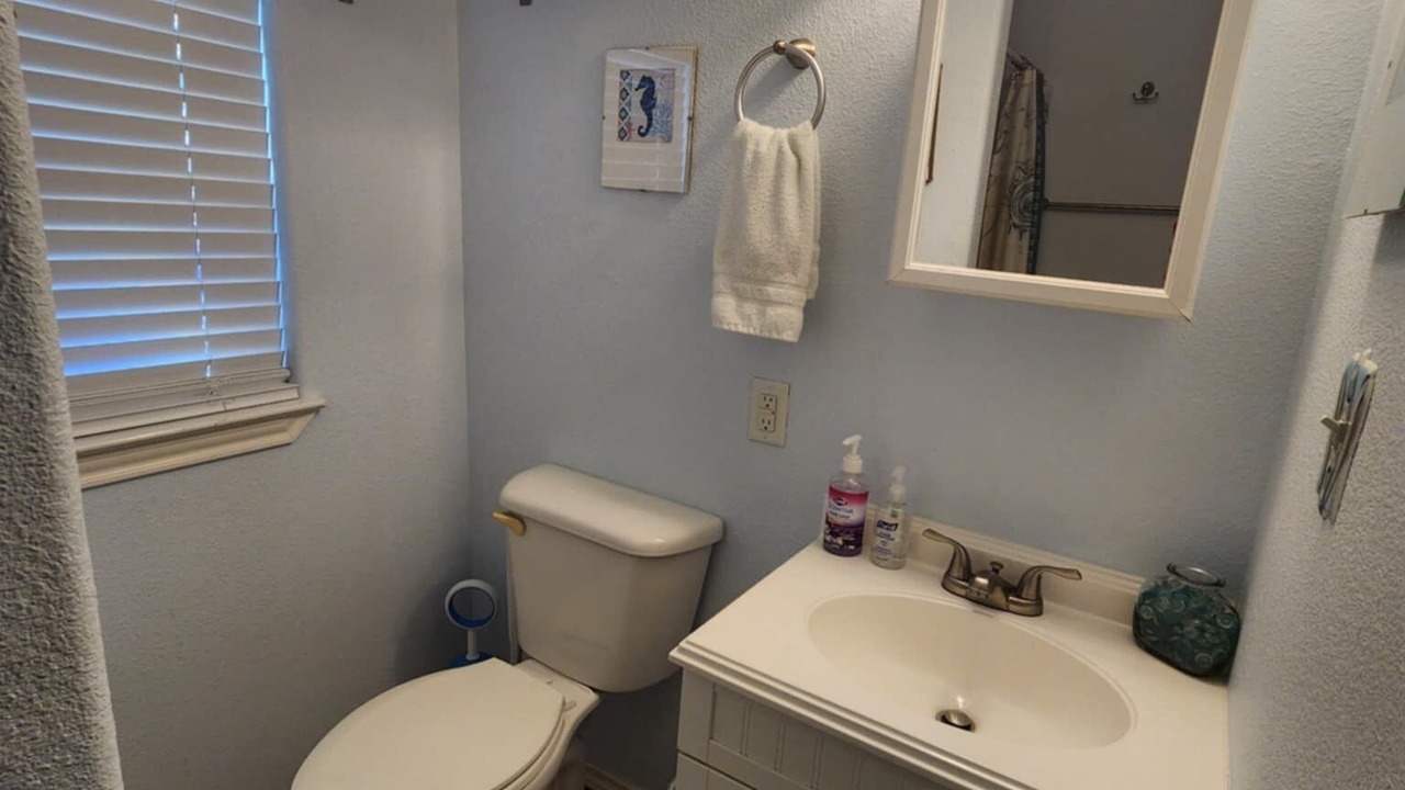 Photo of Bathroom in Cedar Lane