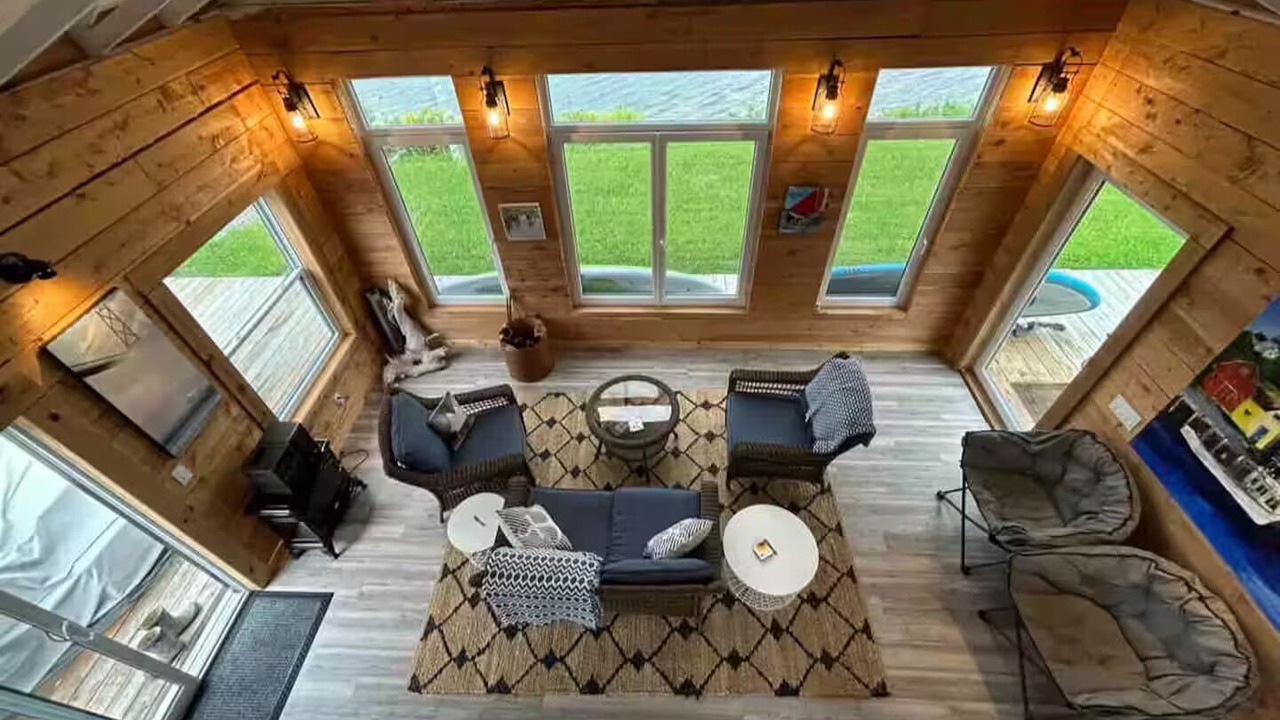 Photo of Livingroom in Boularderie