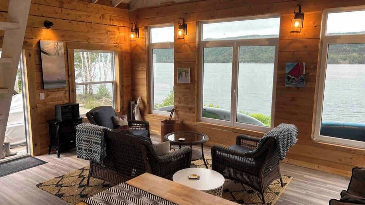 Photo of Livingroom in Boularderie