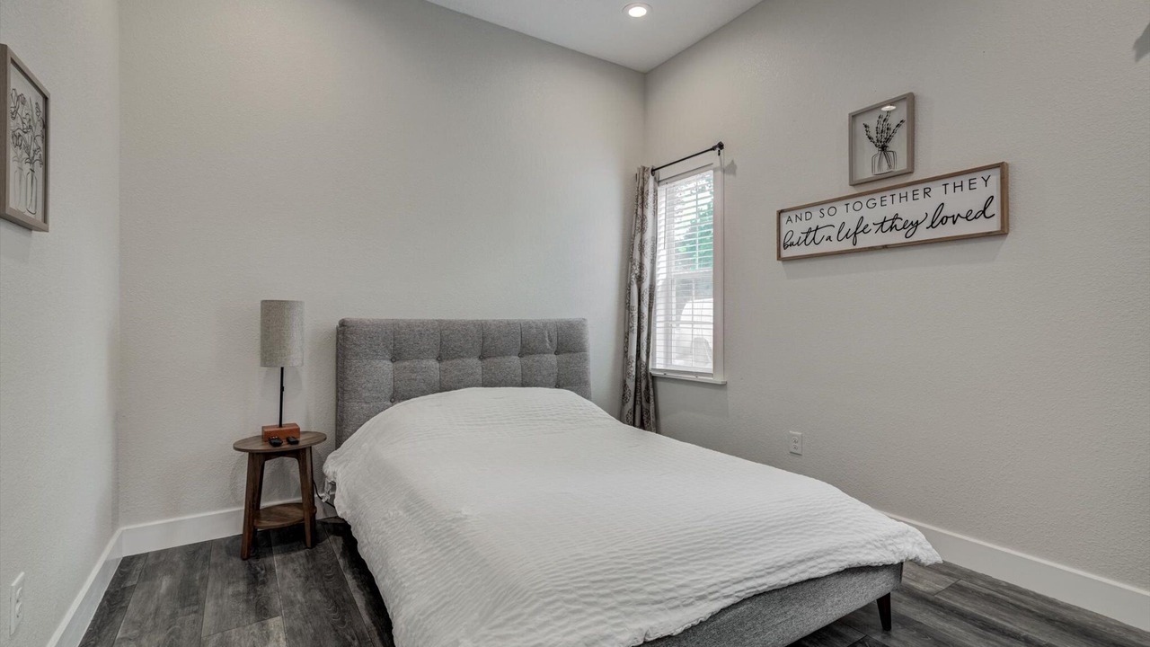 Photo of Bedroom in Shepherd