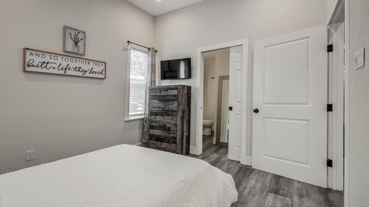 Photo of Bedroom in Shepherd