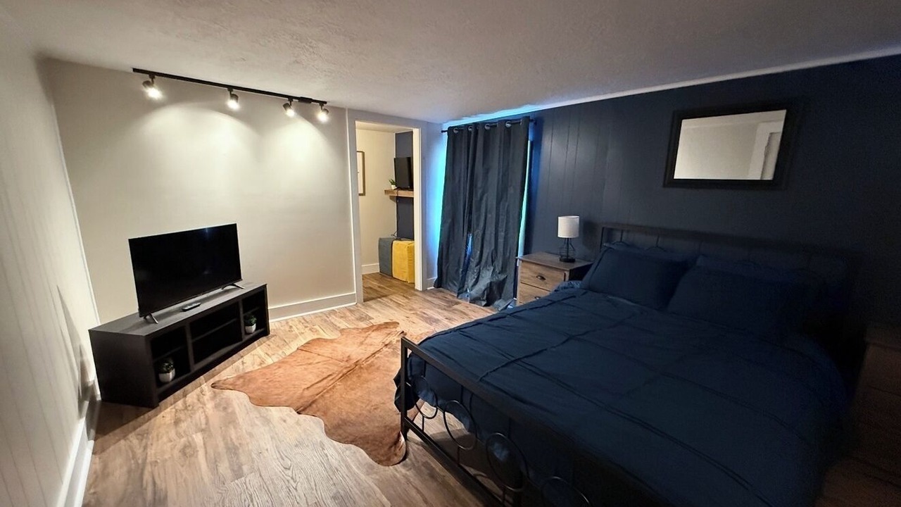 Photo of Bedroom in Eminence