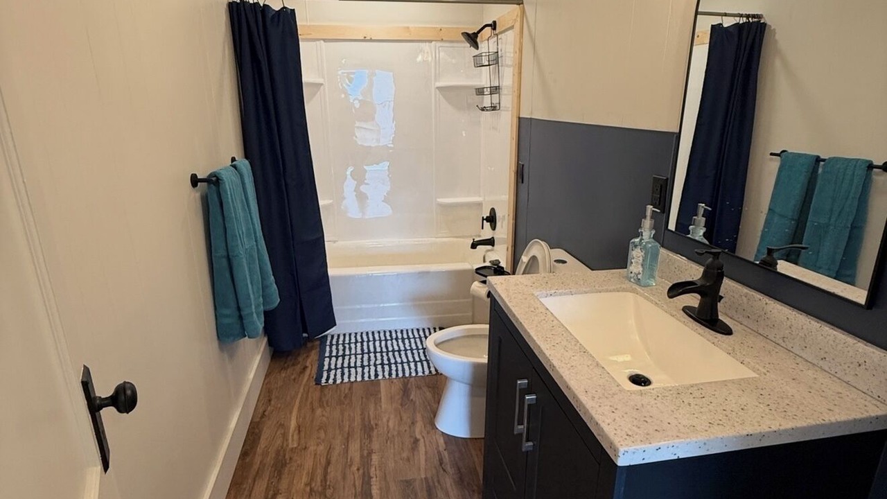 Photo of Bathroom in Eminence