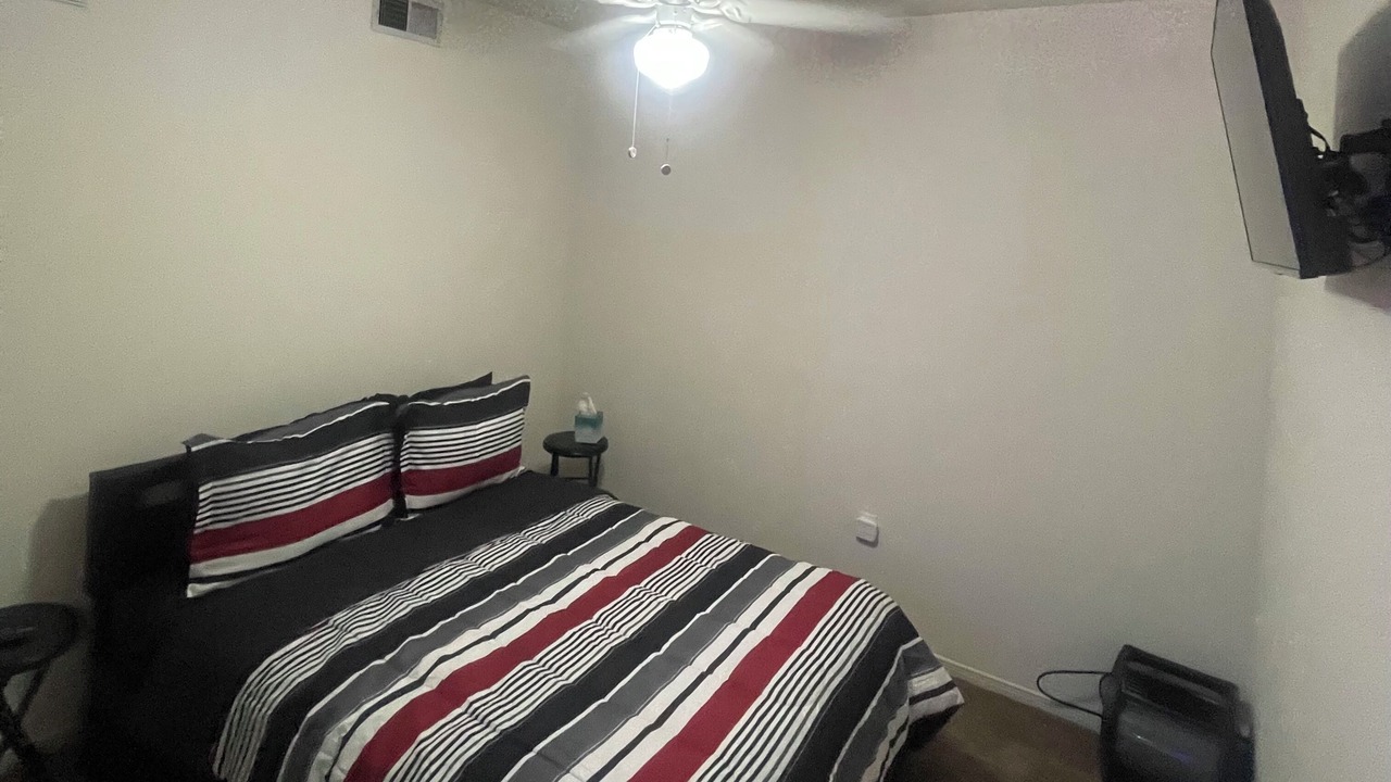 Photo of Bedroom in Midtown
