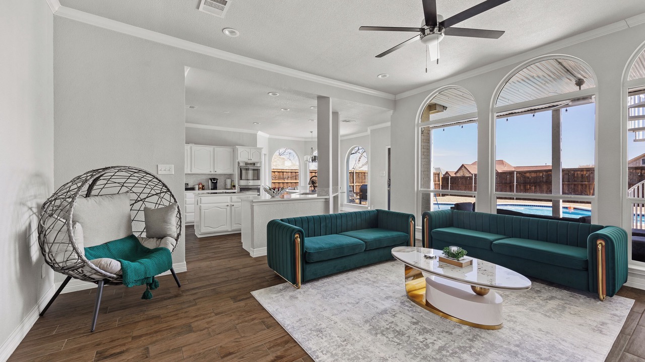 Photo of Livingroom in Rowlett